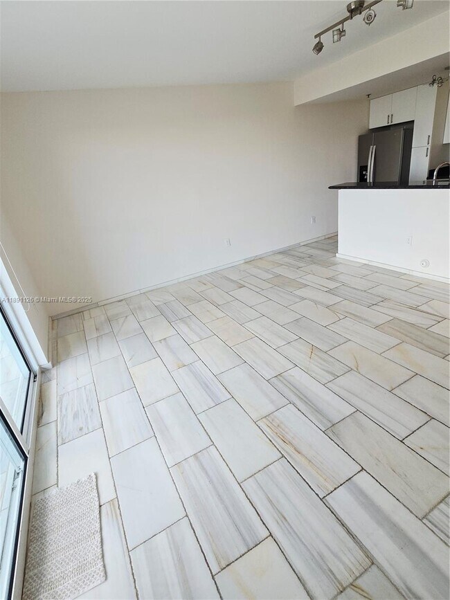 Foto del edificio - 1401 SW 22nd St