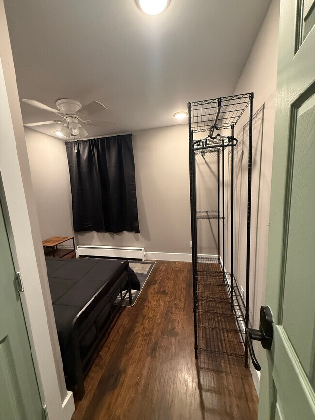 Photo - 5116 Master St Apartment