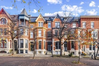 Building Photo - 1713 Linden Ave