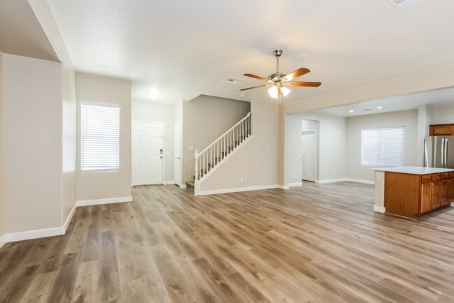 Building Photo - 7132 Mercurio Ave