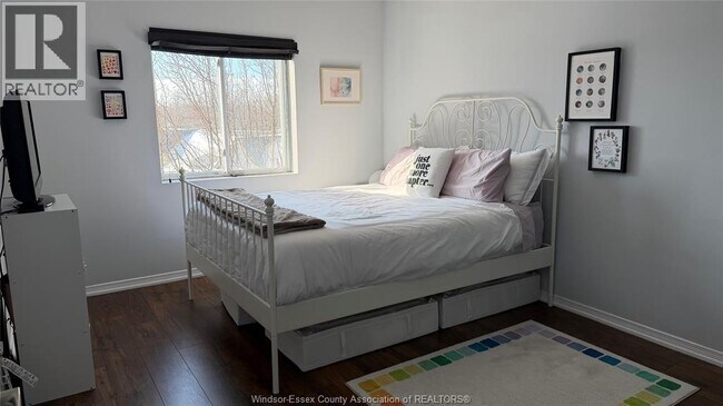 Photo du bâtiment - 3160 Wildwood Dr