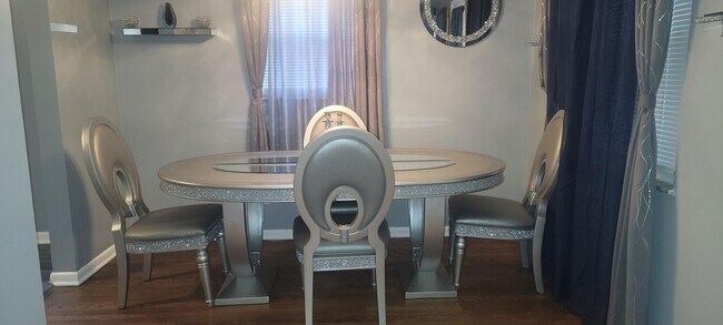 Building Photo - 1726 Eddystone Ave