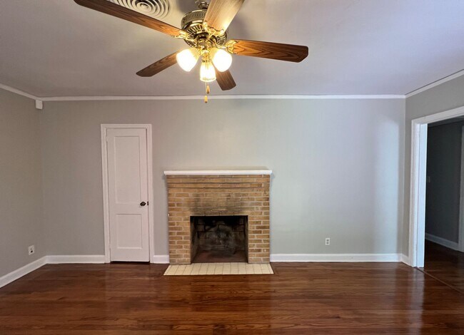 Foto del edificio - Home for Rent in Montgomery