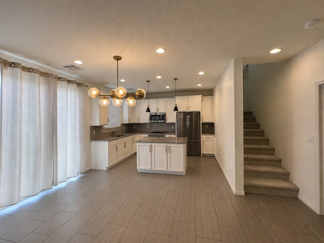 Foto del edificio - 7439 Tinley Creek Ave