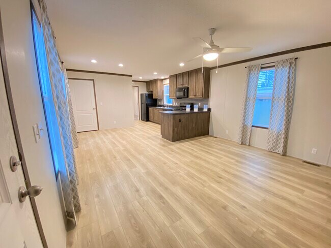 Foto del edificio - 2752 W North Union Rd