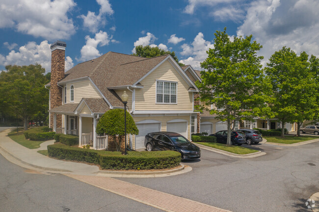 Building Photo - Aylesbury Farms