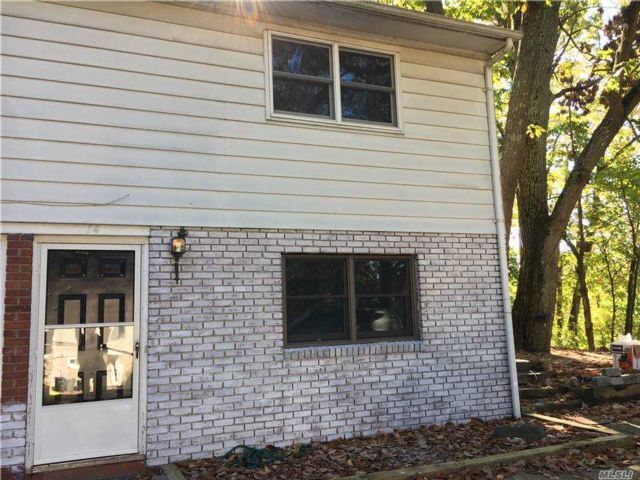 Building Photo - 14 Dune Ct