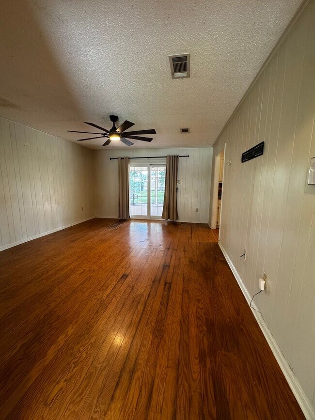 Foto del edificio - 3BD/2BA House for Lease in Jackson Park - Central Community