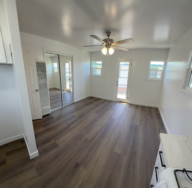 Building Photo - !!! OPEN HOUSE !!! - Wednesday July 1st - 4:00pm to 7:00pm