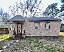 Building Photo - 801 Dawn Cove