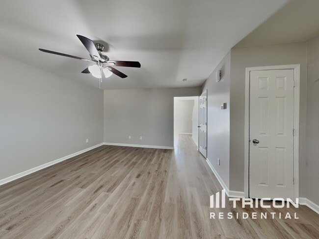 Building Photo - 3112 Stephen Oaks Way