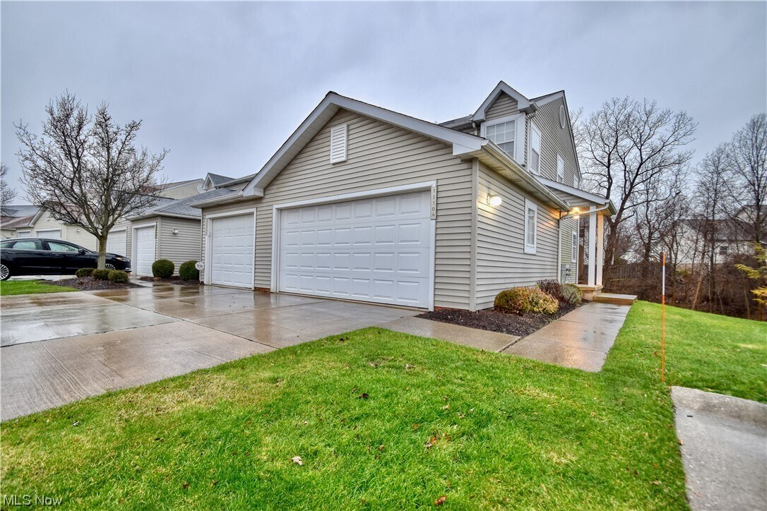 1310 Leeward Ln Unit A, Willoughby, OH 44094 Condo for Rent in