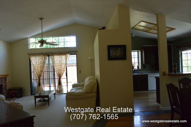 Building Photo - 1505 Abercrombie Way