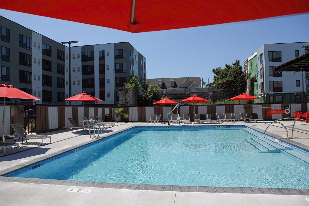 The Hub at 31 Brewerytown Apartments in Philadelphia, PA