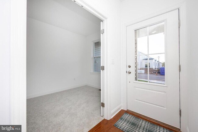 Foto del edificio - 28 Ironwood Dr