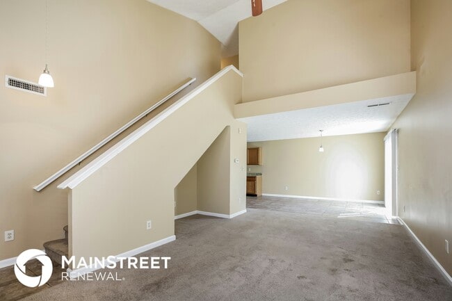 Building Photo - 5003 Lewiston Dr