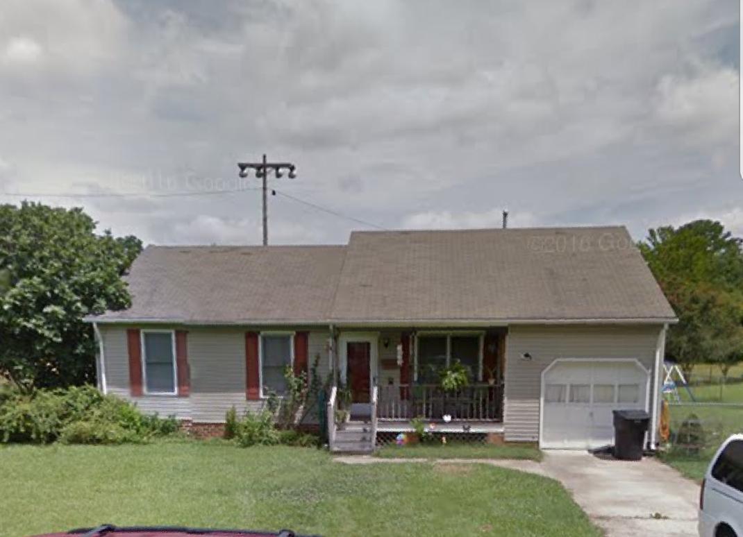 Front - 4100 South St