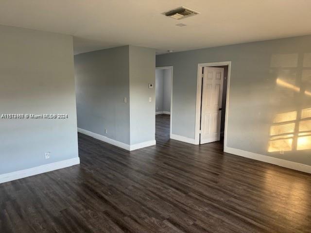 Foto del edificio - 6119 SW 33rd St