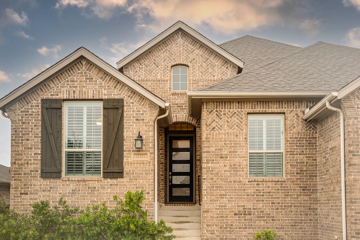 Foto principal - 12314 Mesa Verde Dr