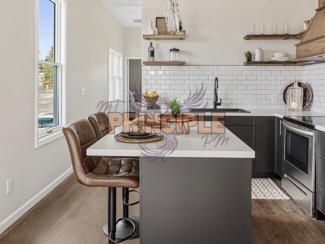 Foto del edificio - Park Street Tri-plex