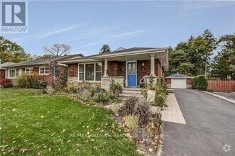 Building Photo - 493 Mayzel Rd