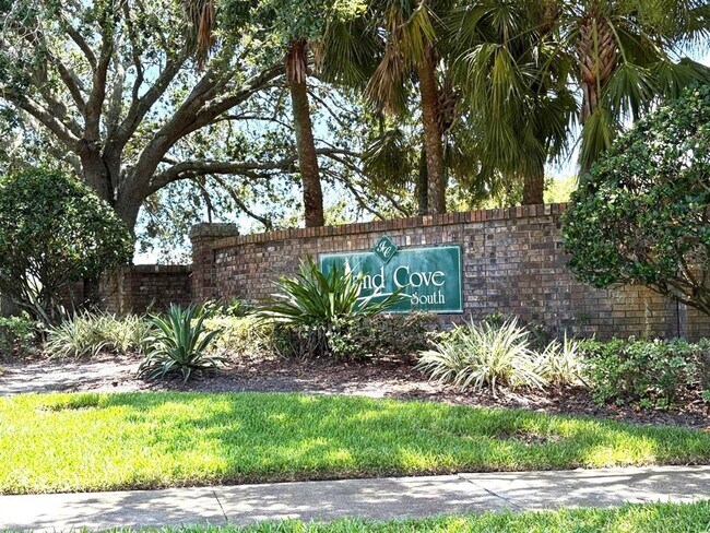 Building Photo - 1244 Barefoot Bay Dr