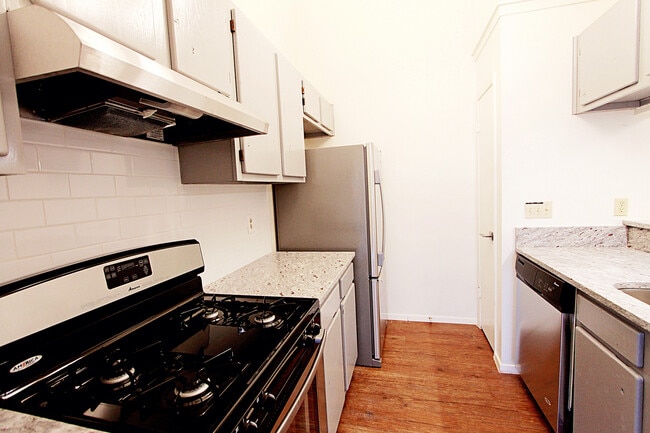 Building Photo - 11807 Lochridge Dr