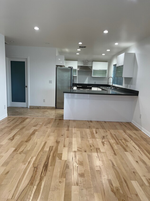 Foto principal - 1146 N Clark St