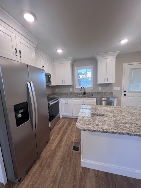 Building Photo - 515 Armstrong Rd