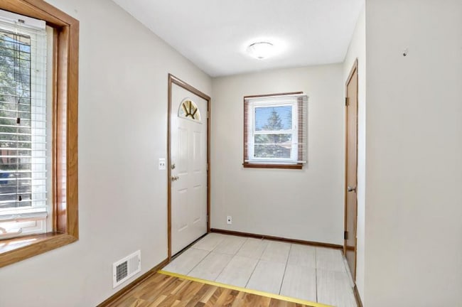 Building Photo - 7534 4th St NE