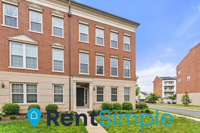 Photo - 7827 Crescent Park Dr Townhome