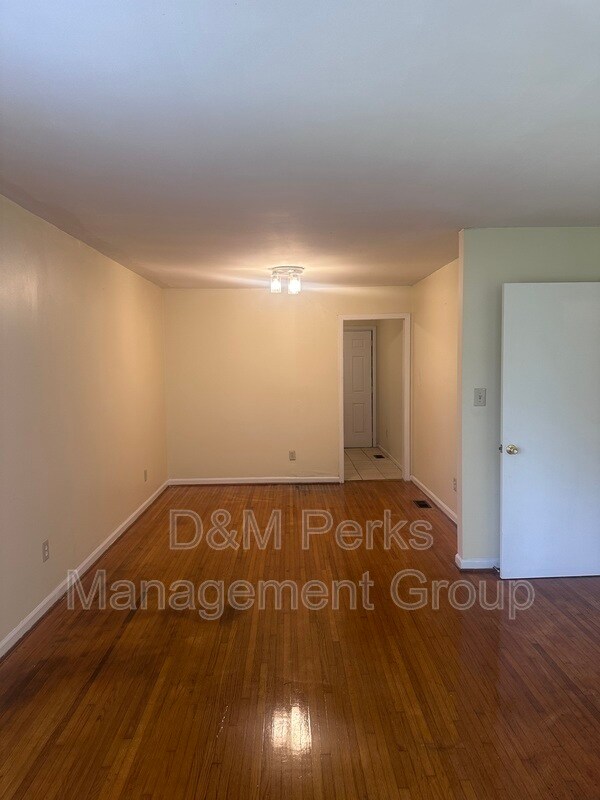 Foto del edificio - 8125 2nd Ave S