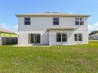 Foto del edificio - 401 Bloomfield Dr