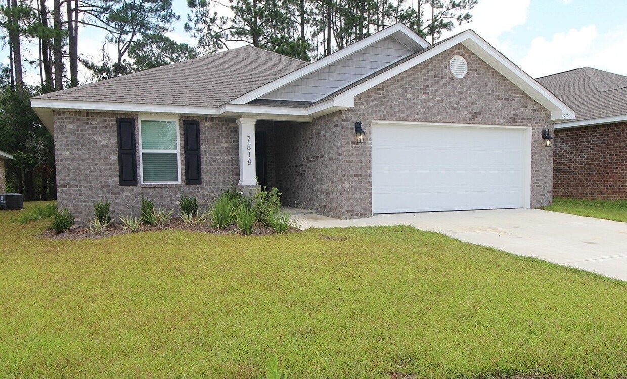 Foto principal - Lakeshore Preserve 3BR Home with Garage – ...