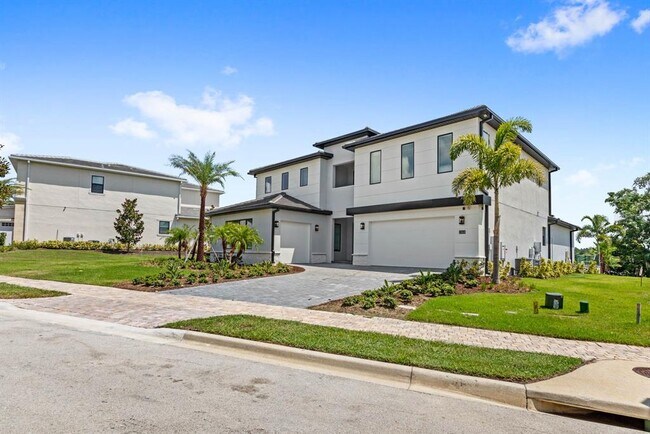 Building Photo - 17418 Pesce Loop