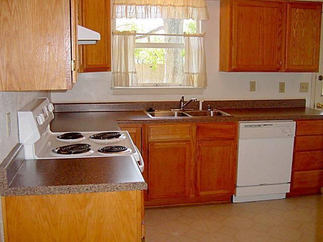 Foto del edificio - 8743 Boundbrook Ave