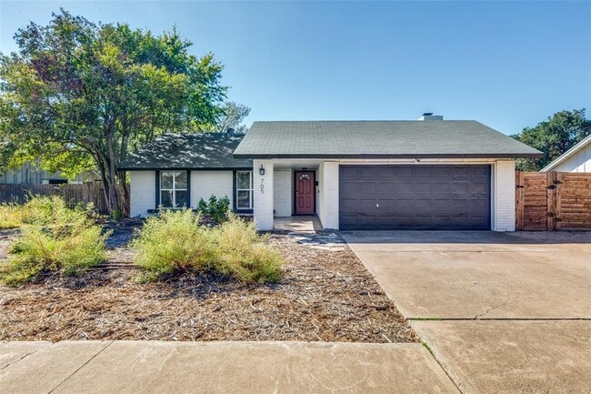 Foto del edificio - 705 Battle Bend Blvd