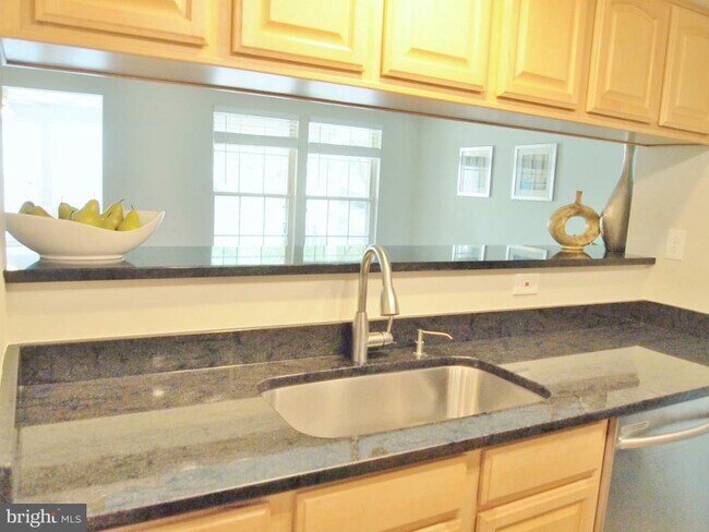 Foto del edificio - 13112 Briarcliff Terrace