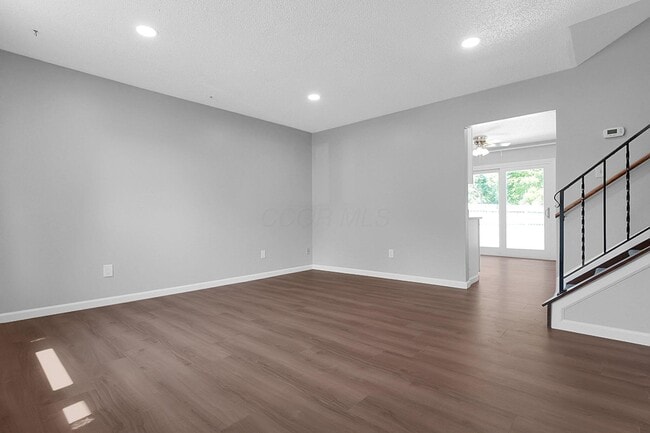 Building Photo - 3114 Glenshaw Ave