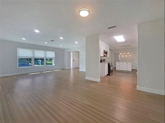 Building Photo - 790 Harvard St