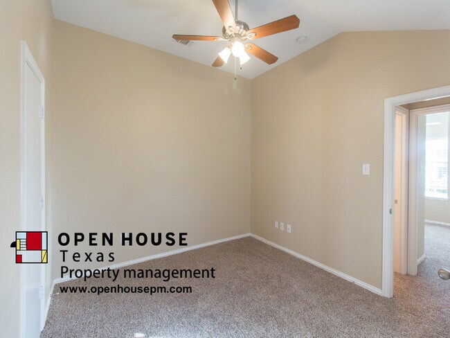 Foto del edificio - 4901 Rustic Ridge Dr, McKinney