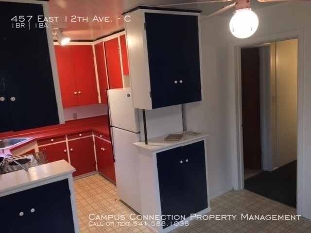 Foto del edificio - 457 E 12th Ave