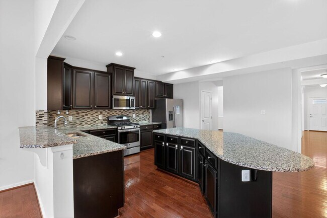 Foto del edificio - 108 Pollen Dr