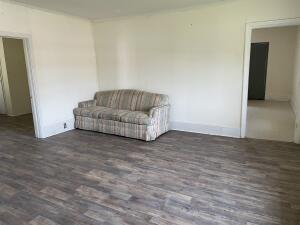 Building Photo - 240 Sand Bar Ferry Rd