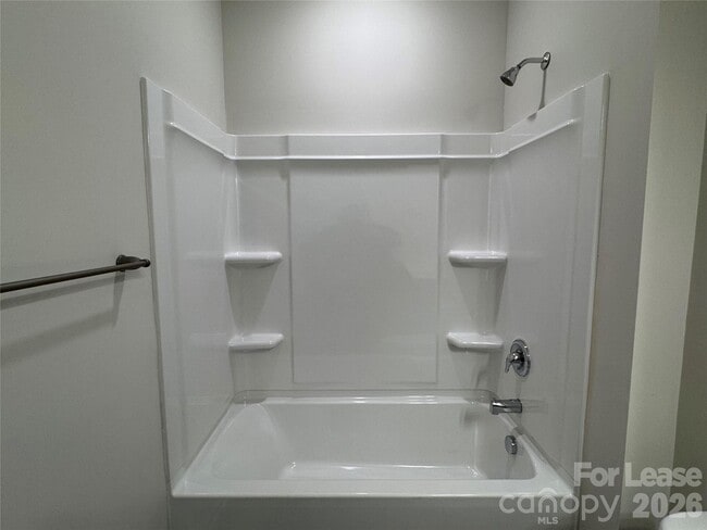 Building Photo - 106 Titanium Dr