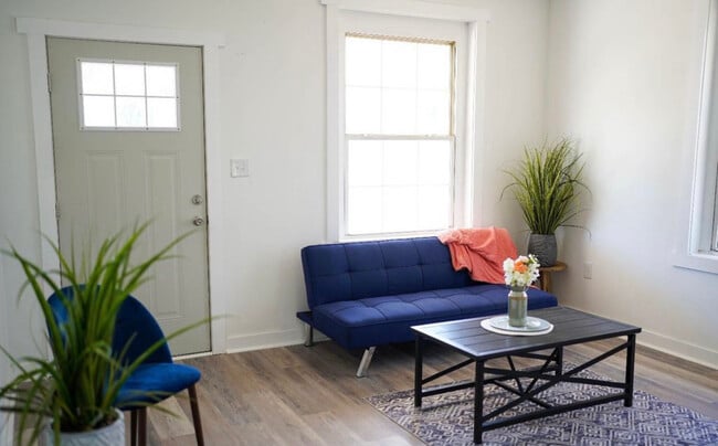 Living Room - 310 Saint Augustine St