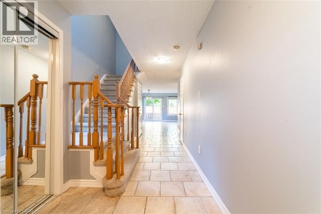 Building Photo - 2022 Atkinson Dr