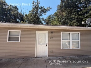 Building Photo - 214 Kronos Dr
