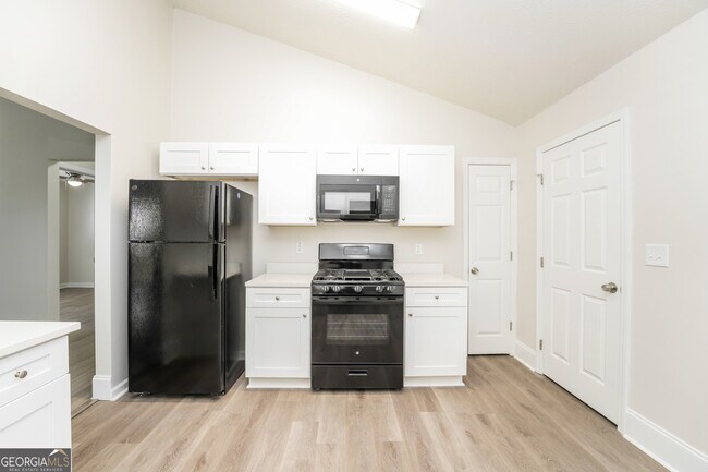 Foto del edificio - 1407 Bridgewater Branch