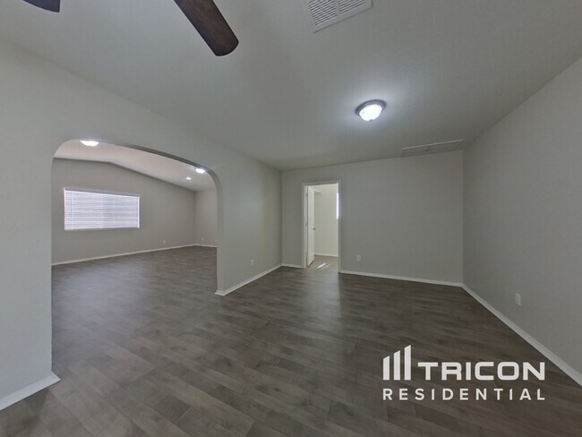 Foto del edificio - 3224 E Carol Ave